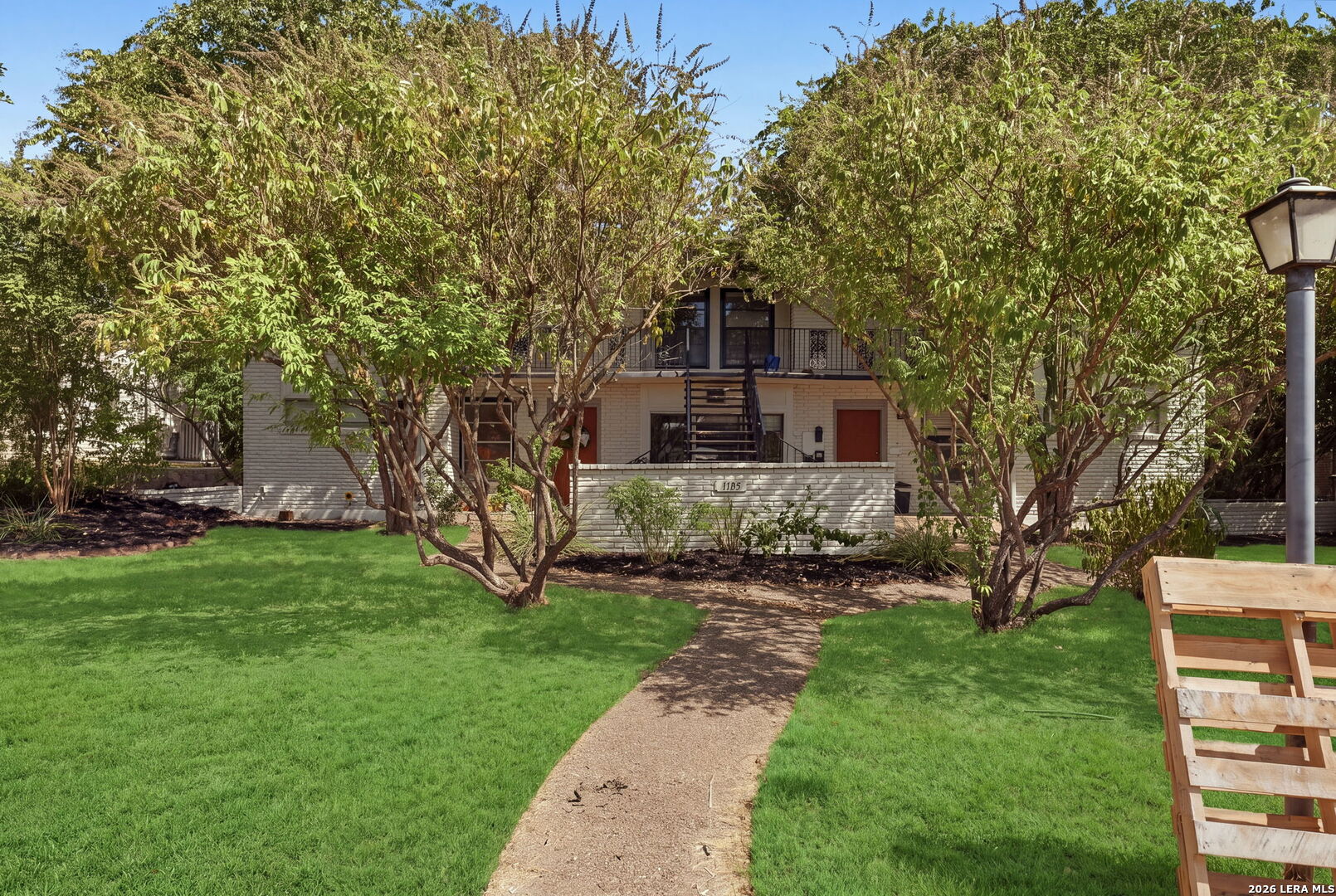 1157 Garraty Terrell Hills TX 78209
