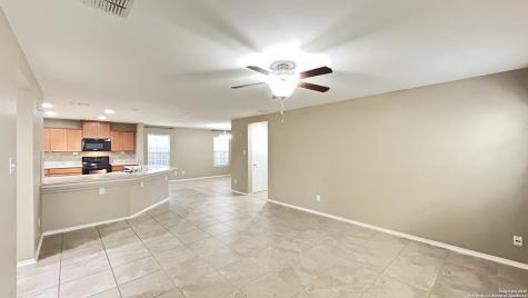 10319 Roadrunner Ridge San Antonio TX 78245