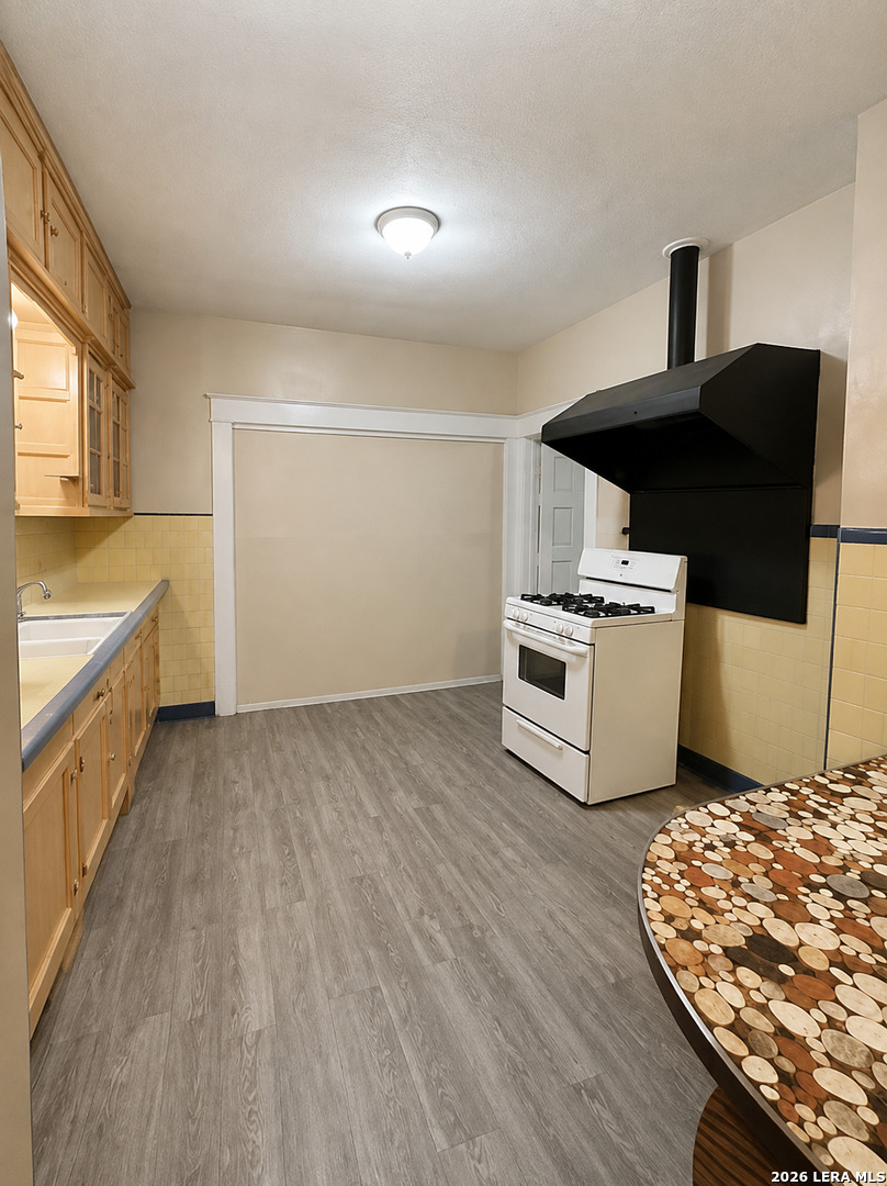 314 N Nueces San Antonio TX 78207
