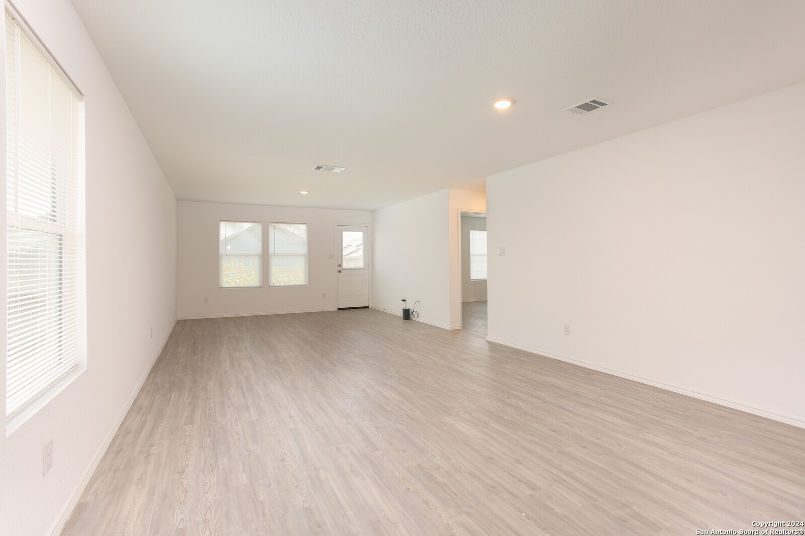 4240 Revetment Way San Antonio TX 78223