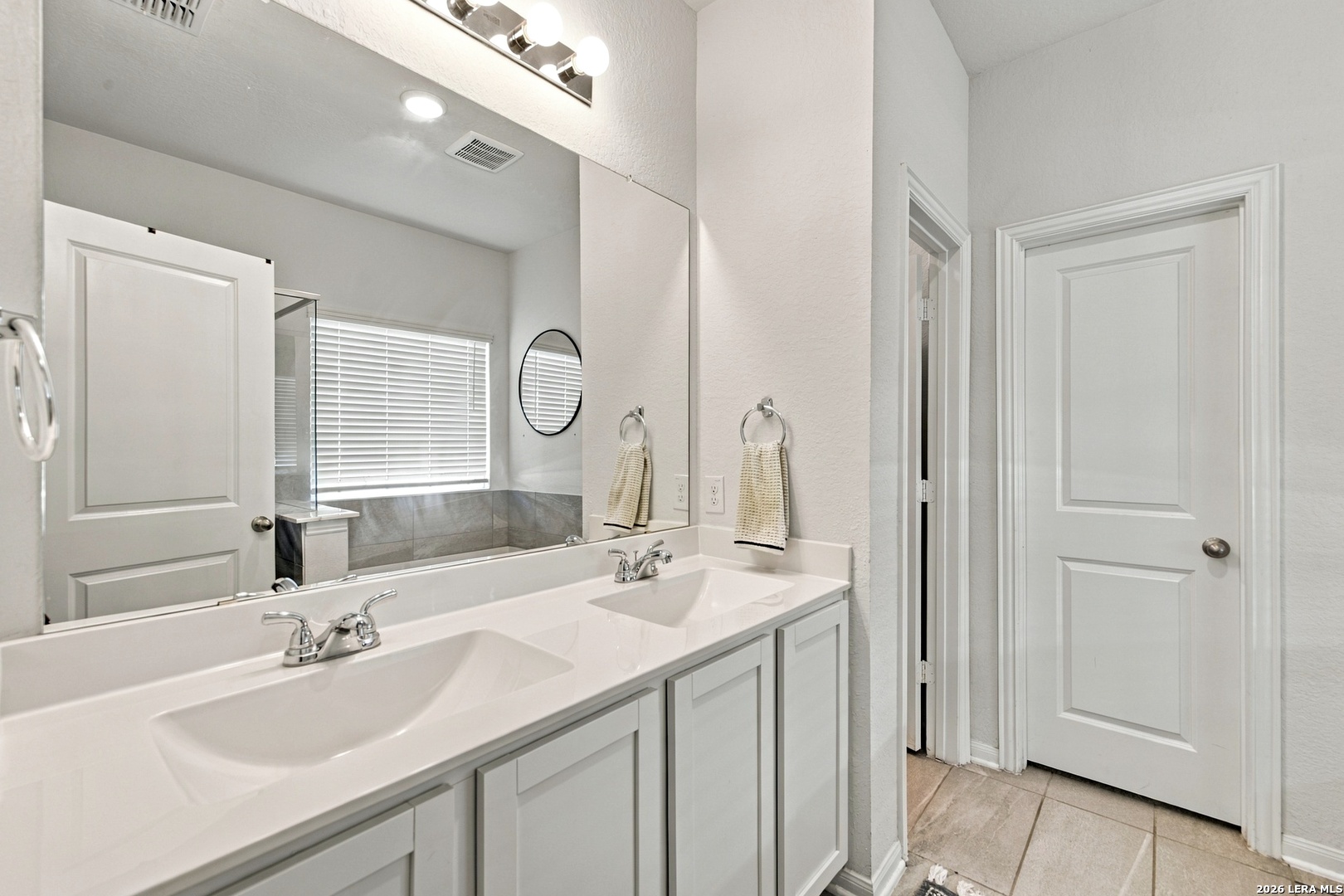 251 Bobwhite Way San Antonio TX 78253