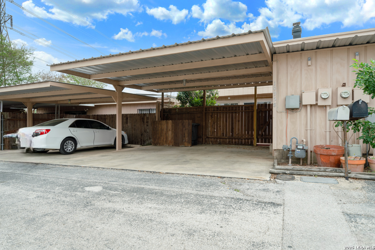 10958 Crown Park San Antonio TX 78239