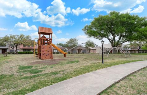 10958 Crown Park San Antonio TX 78239