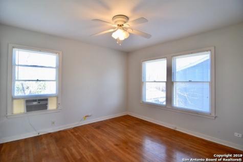 459 Bryn Mawr Drive San Antonio TX 78209