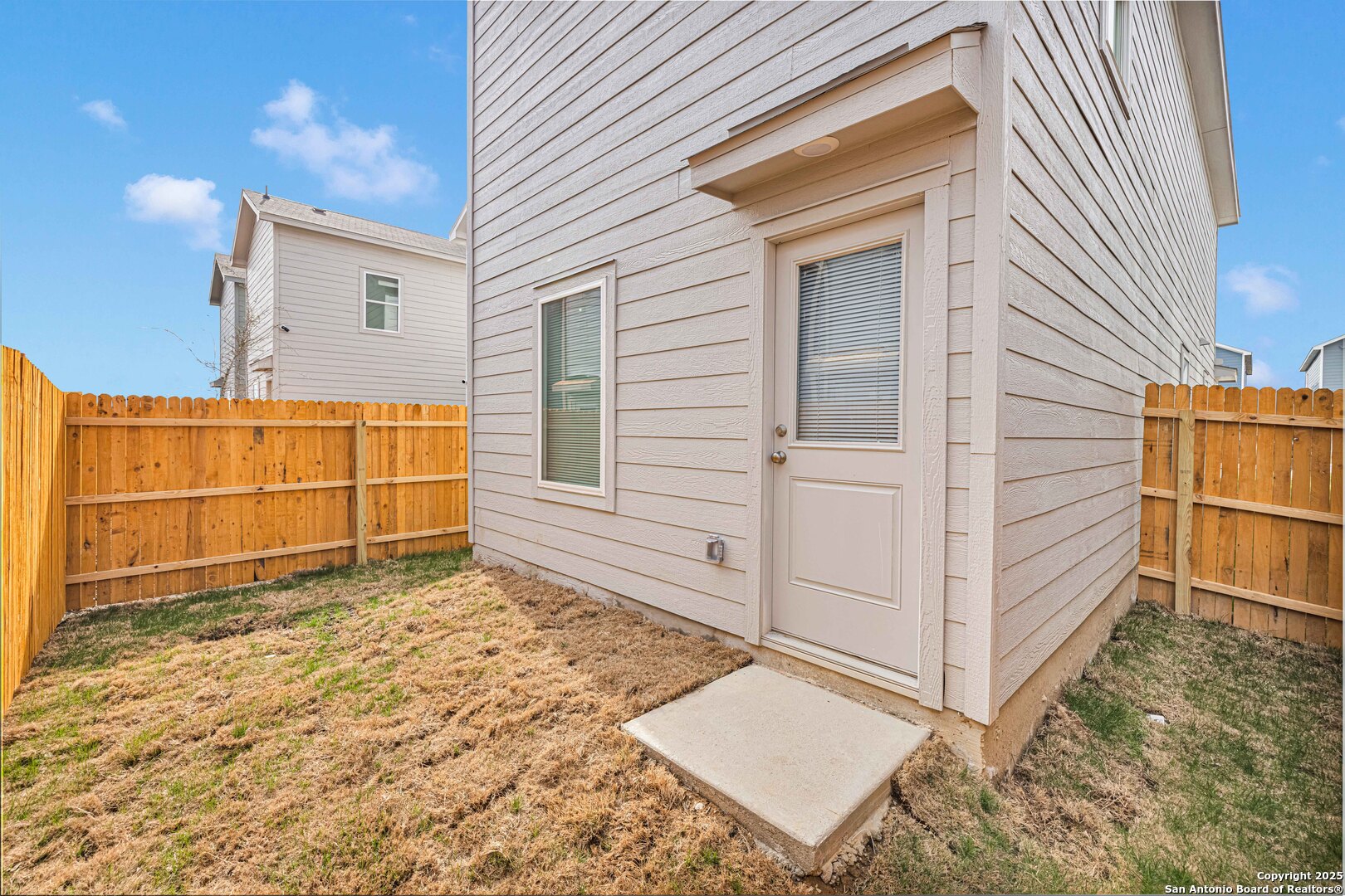 5014 Botanic Trail Converse TX 78109