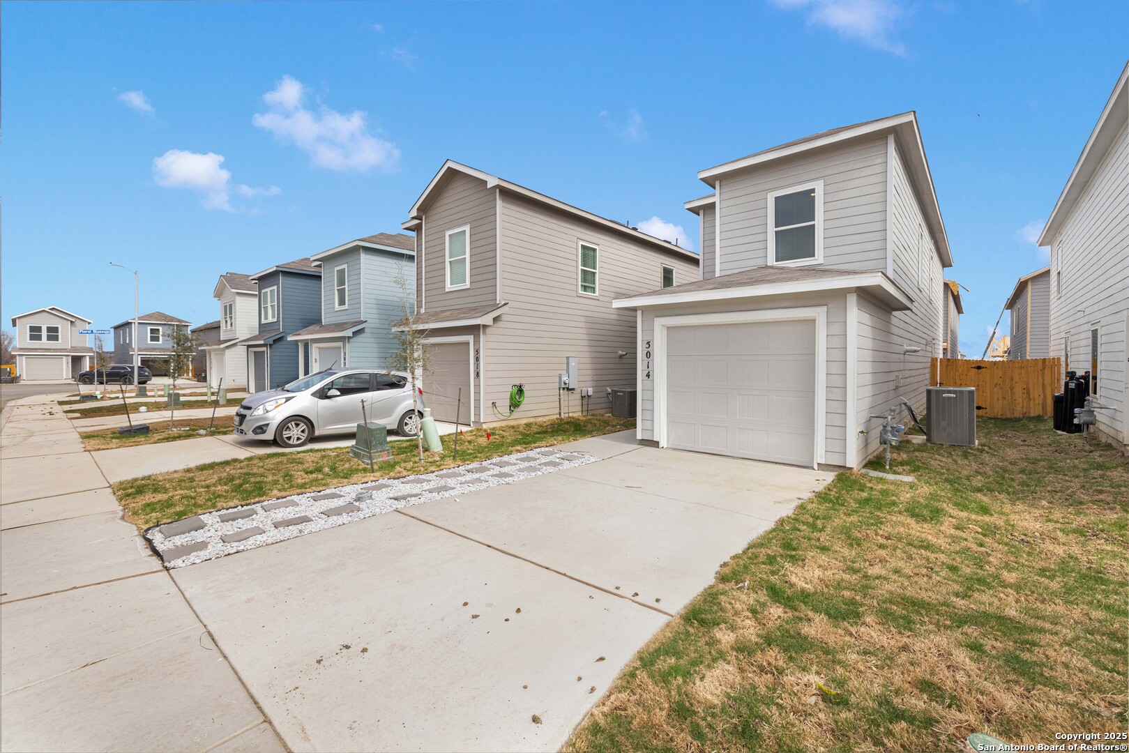 5014 Botanic Trail Converse TX 78109