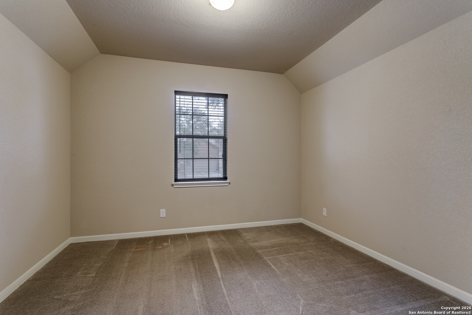 5038 Segovia Way San Antonio TX 78253