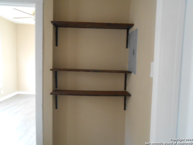 414 N Pine San Antonio TX 78202