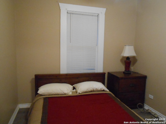 414 N Pine San Antonio TX 78202