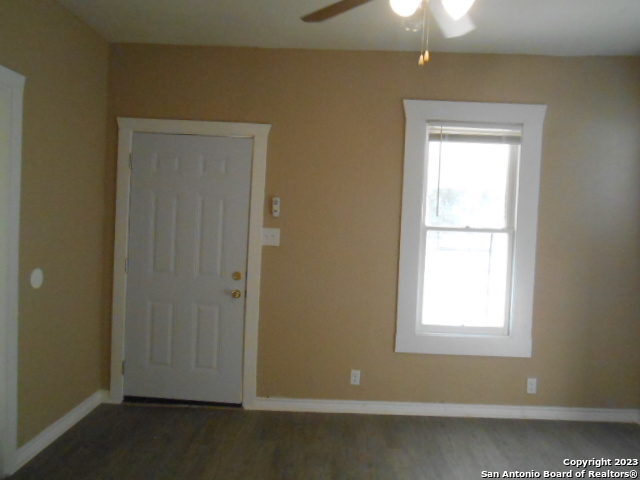 414 N Pine San Antonio TX 78202