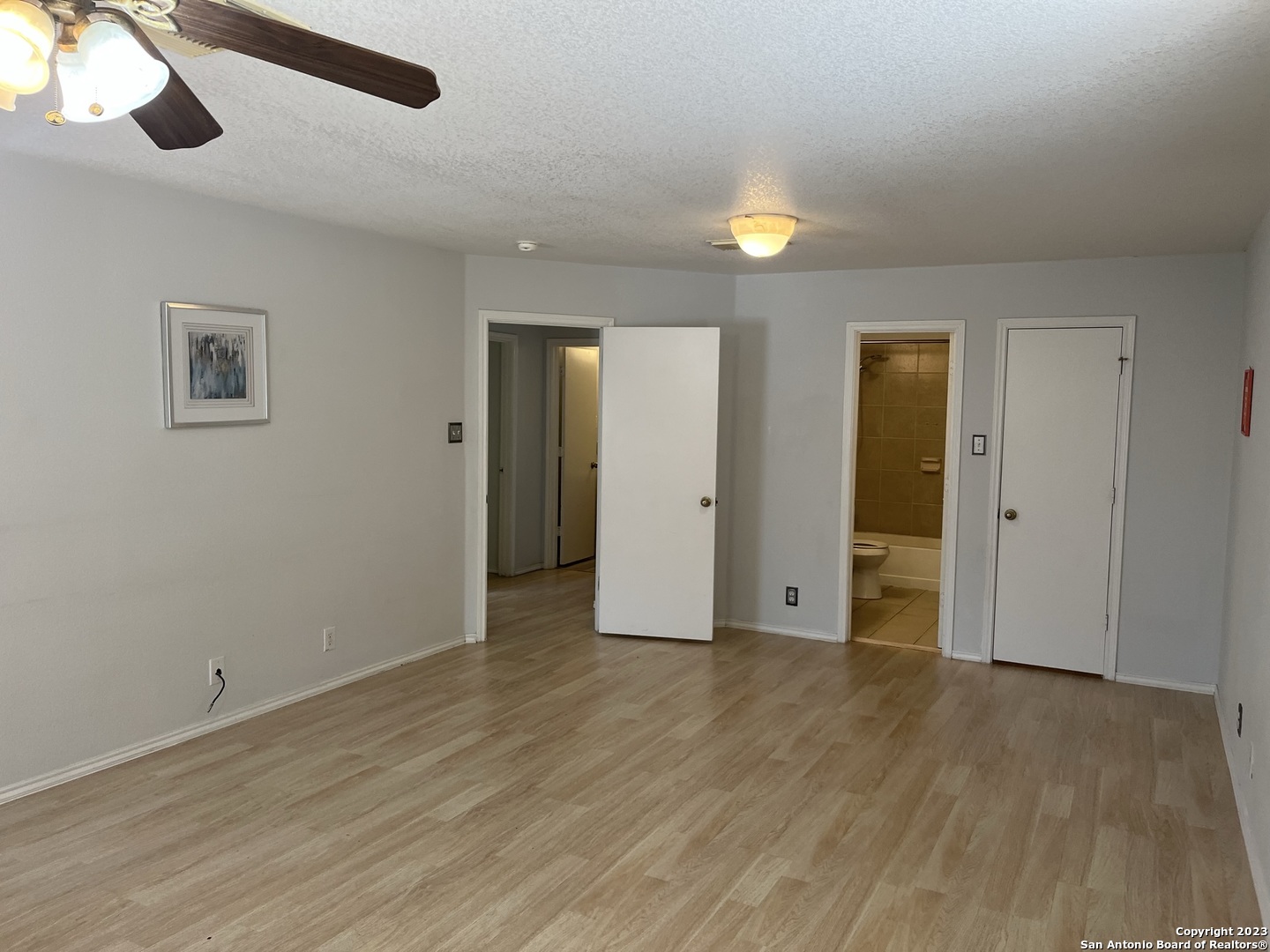 15 Mclennan Oak San Antonio TX 78240