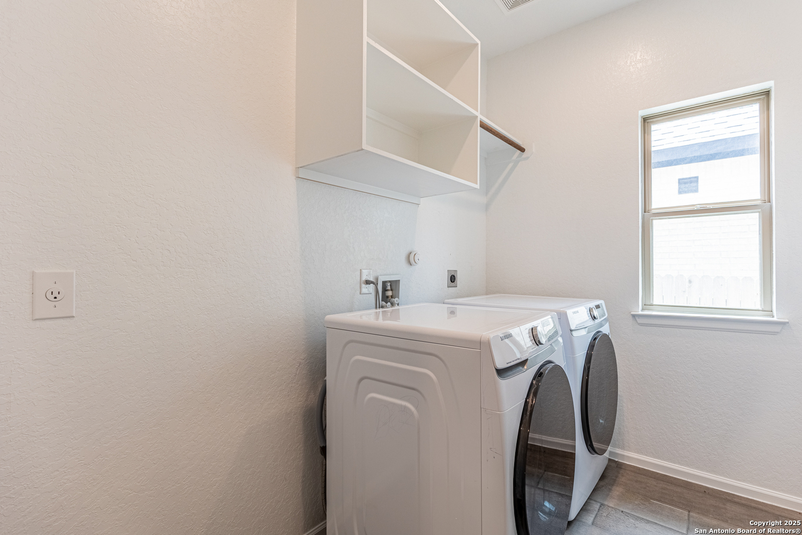 9438 Iron Keeper San Antonio TX 78254