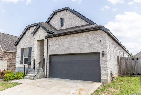 9438 Iron Keeper San Antonio TX 78254