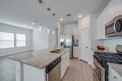 8706 Lamus Wheel San Antonio TX 78254