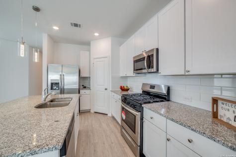 8706 Lamus Wheel San Antonio TX 78254
