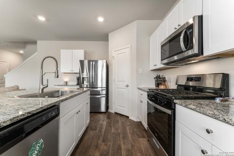 3127 Keuka Park Drive San Antonio TX 78245