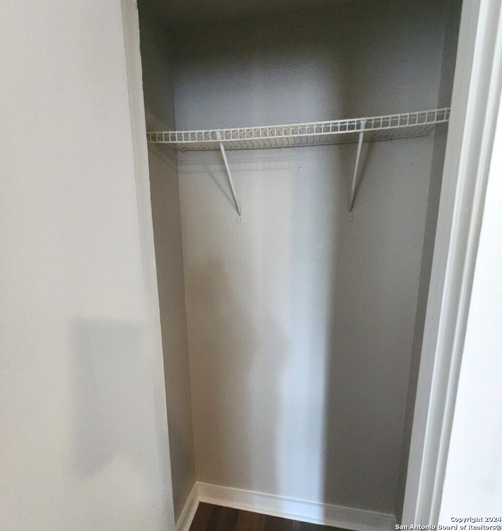 924 W Kings Highway San Antonio TX 78201