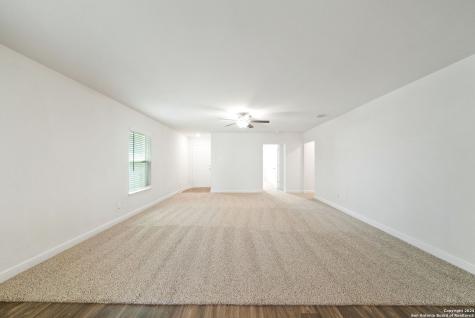 7326 Sharma Valley San Antonio TX 78252