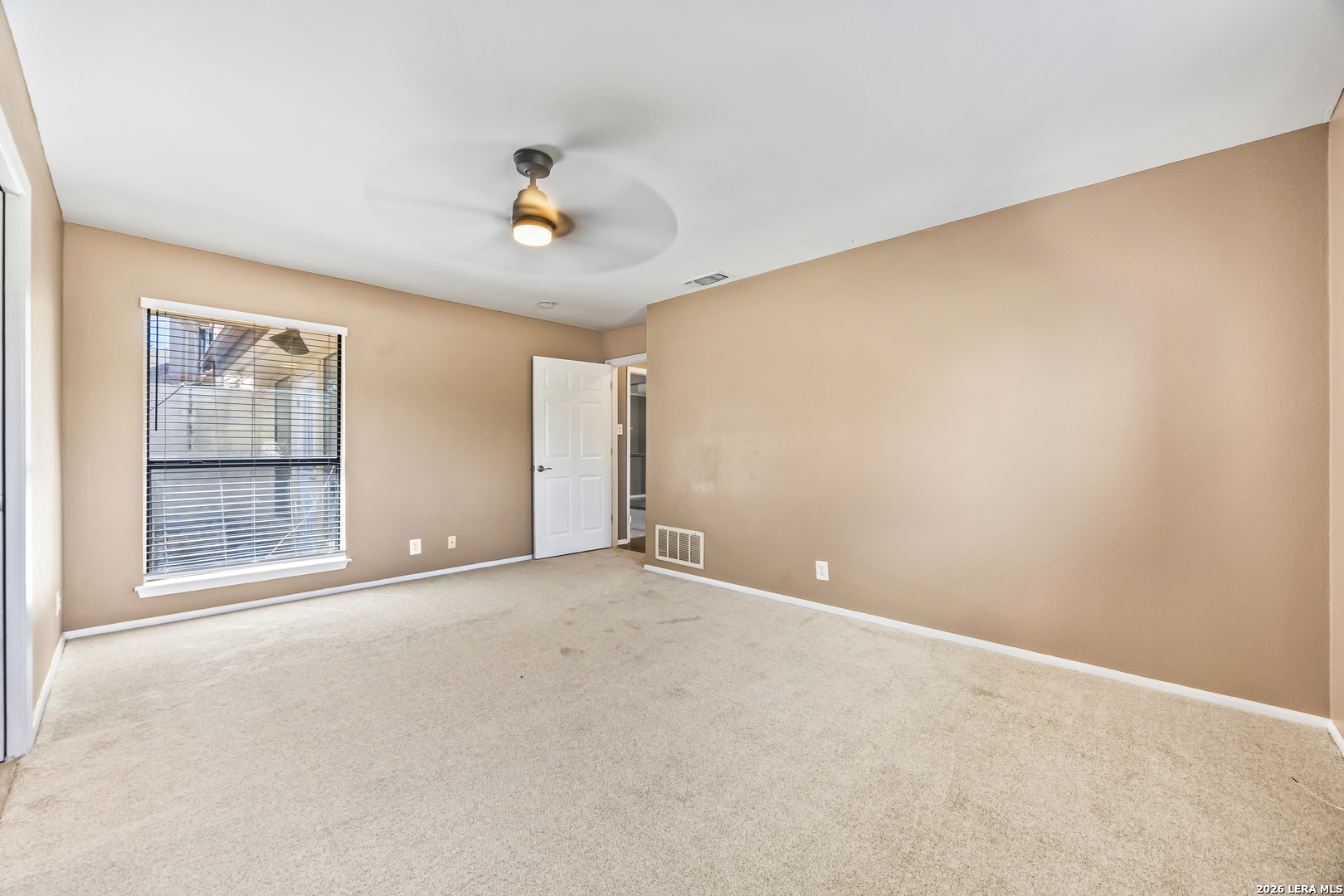 5801 Royal Ridge San Antonio TX 78239