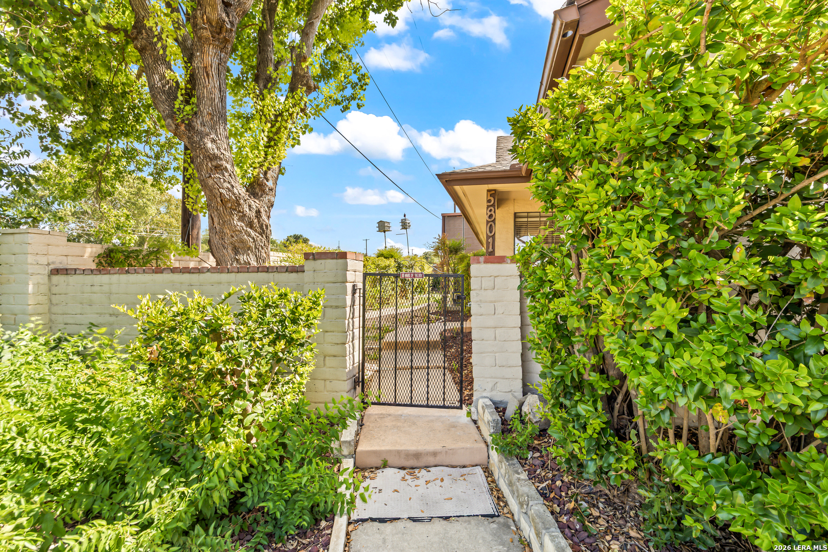 5801 Royal Ridge San Antonio TX 78239