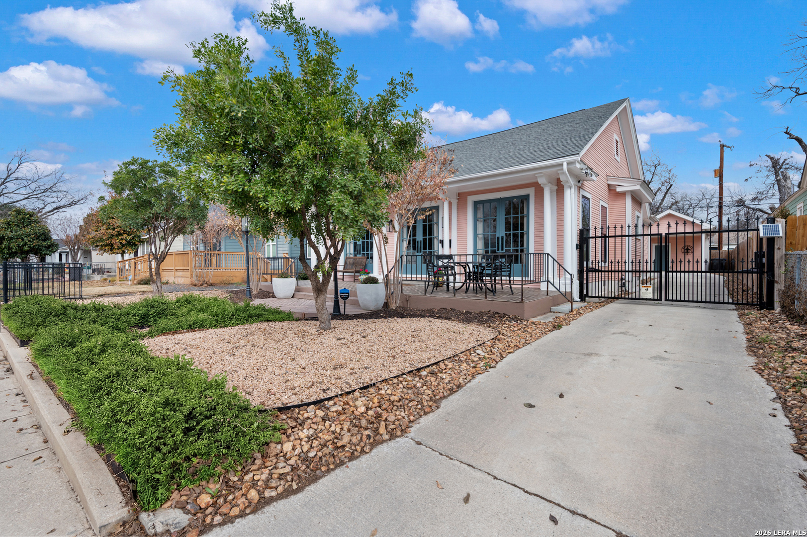 347 E Craig San Antonio TX 78212