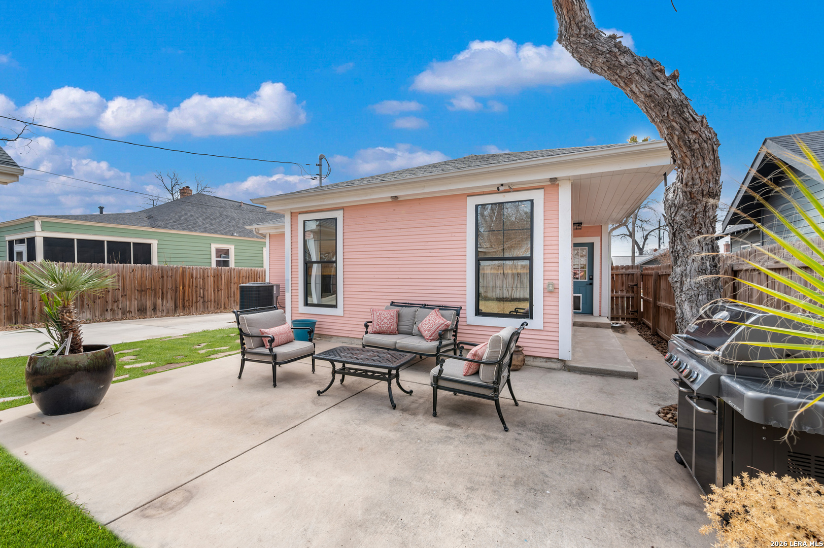 347 E Craig San Antonio TX 78212