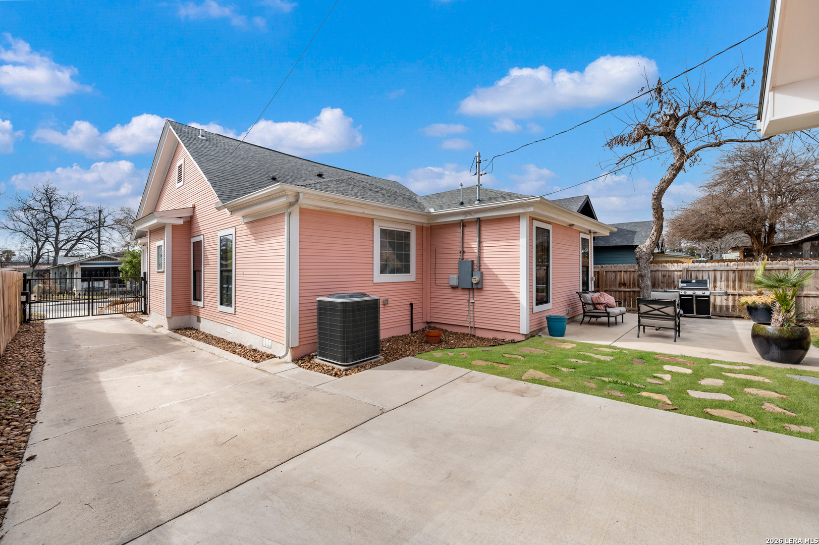 347 E Craig San Antonio TX 78212