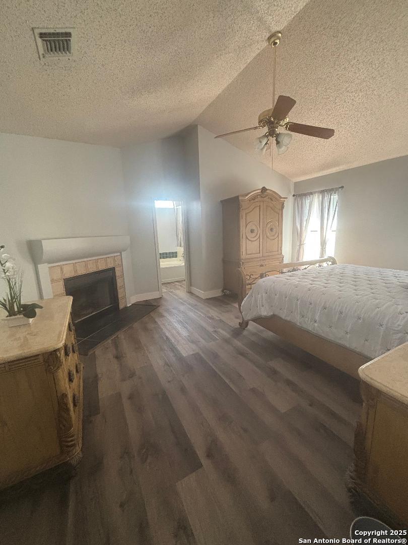 8043 Dove Trail San Antonio TX 78244