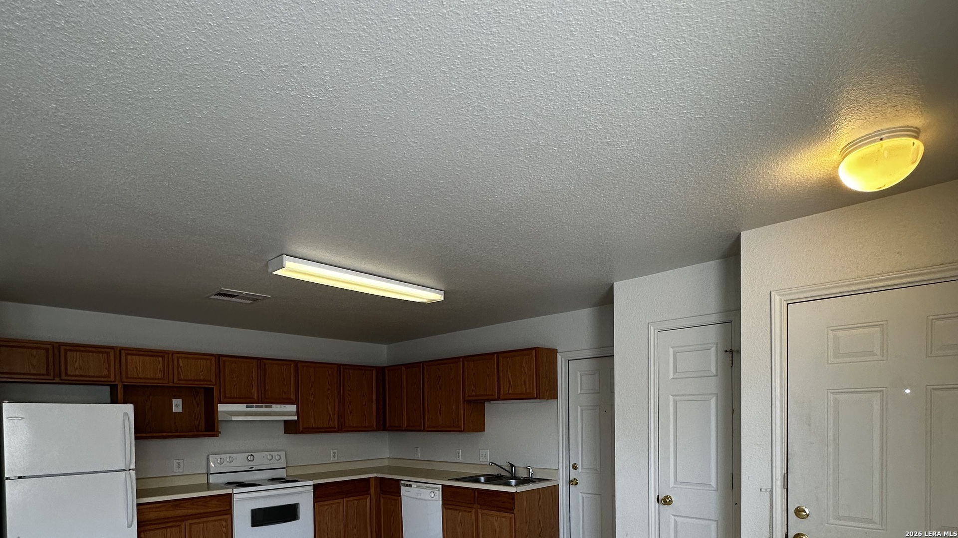 15319 Kamary San Antonio TX 78247