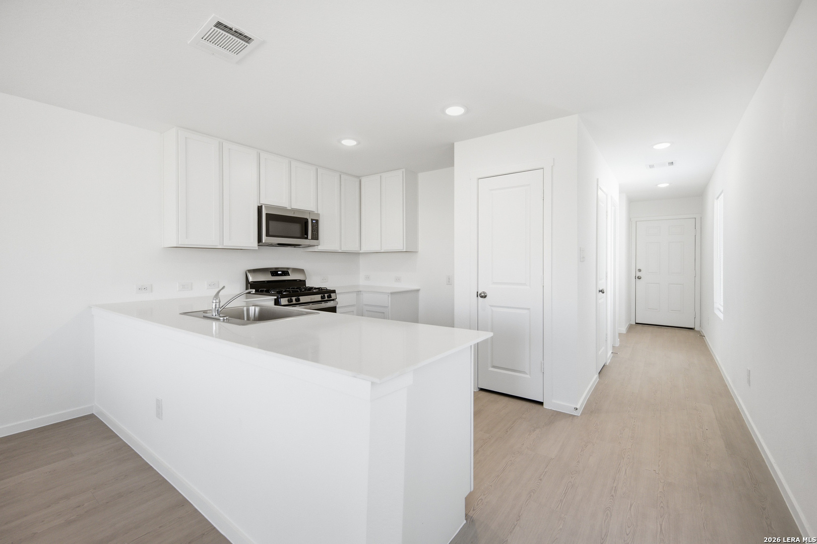 4909 Winecup Cove Converse TX 78109