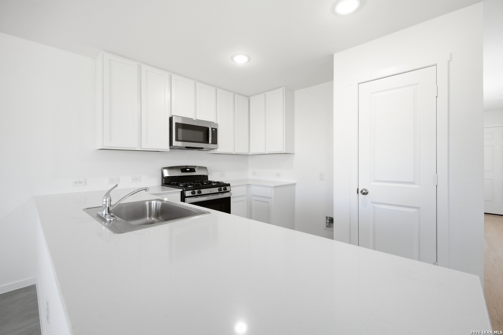 4909 Winecup Cove Converse TX 78109