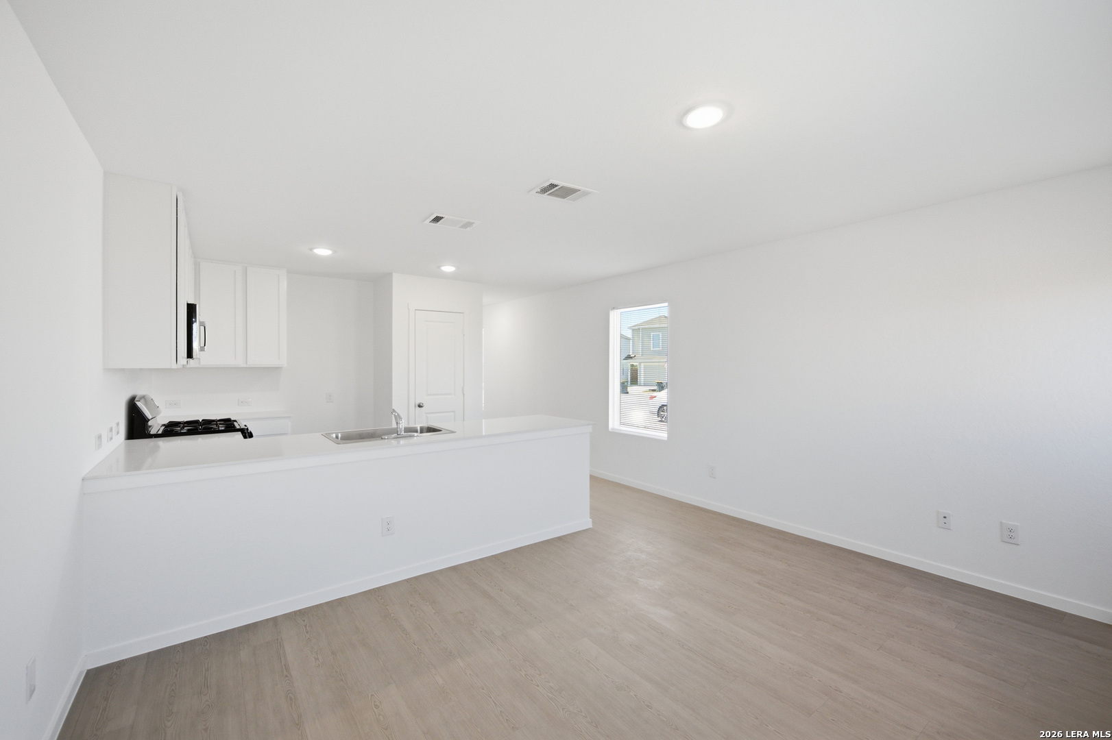 4909 Winecup Cove Converse TX 78109