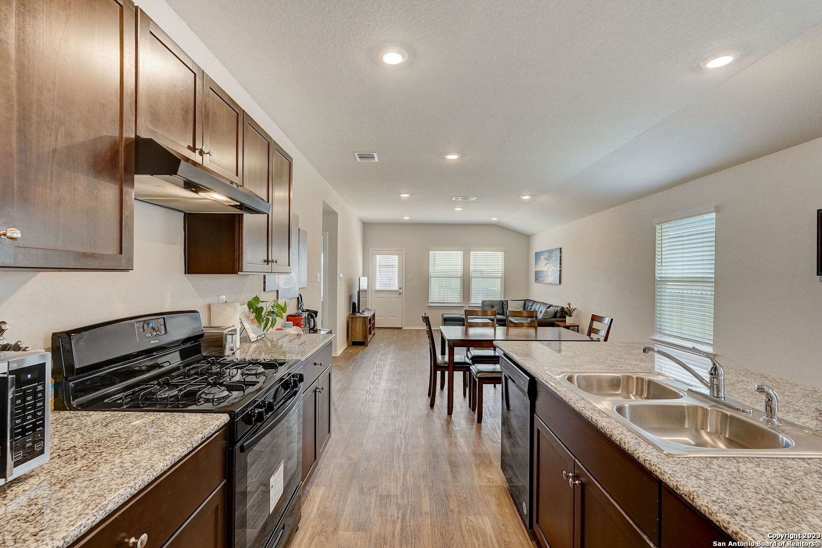 12114 Mulberry Creek San Antonio TX 78245