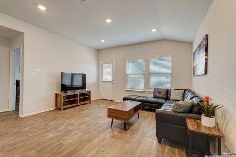 12114 Mulberry Creek San Antonio TX 78245