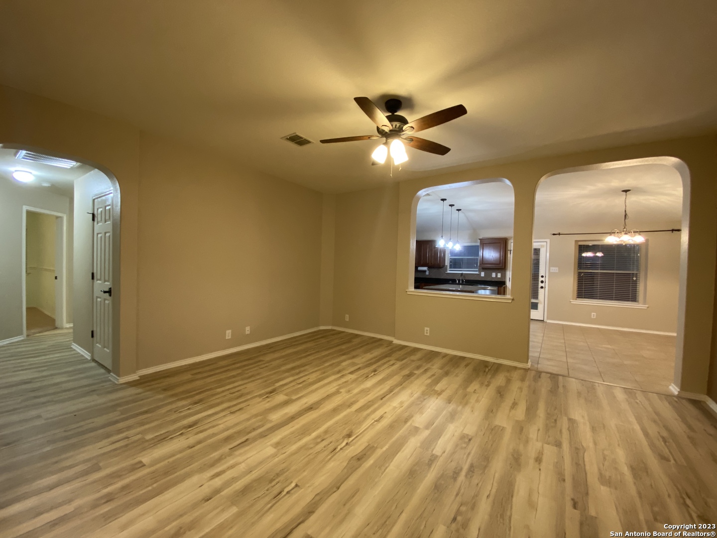 8935 Liberty View Converse TX 78109