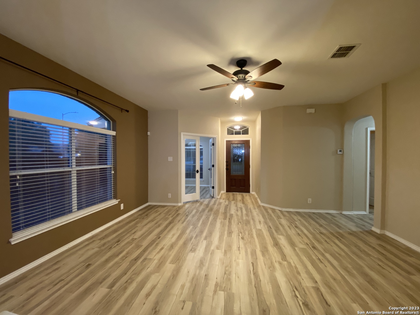 8935 Liberty View Converse TX 78109