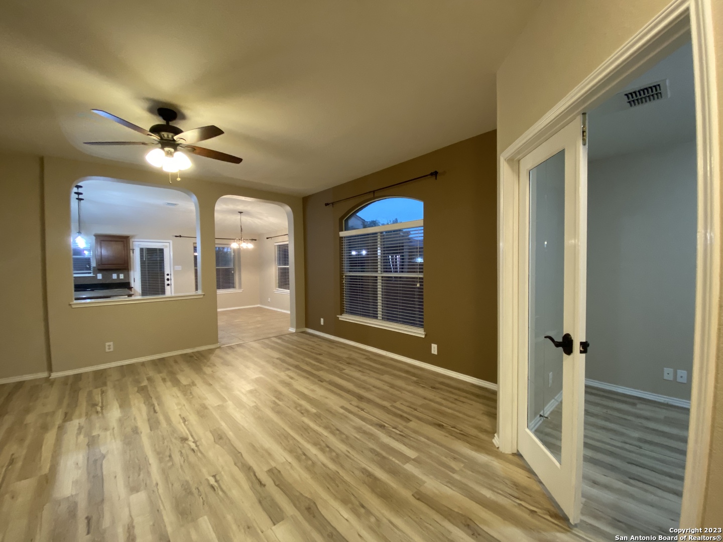 8935 Liberty View Converse TX 78109