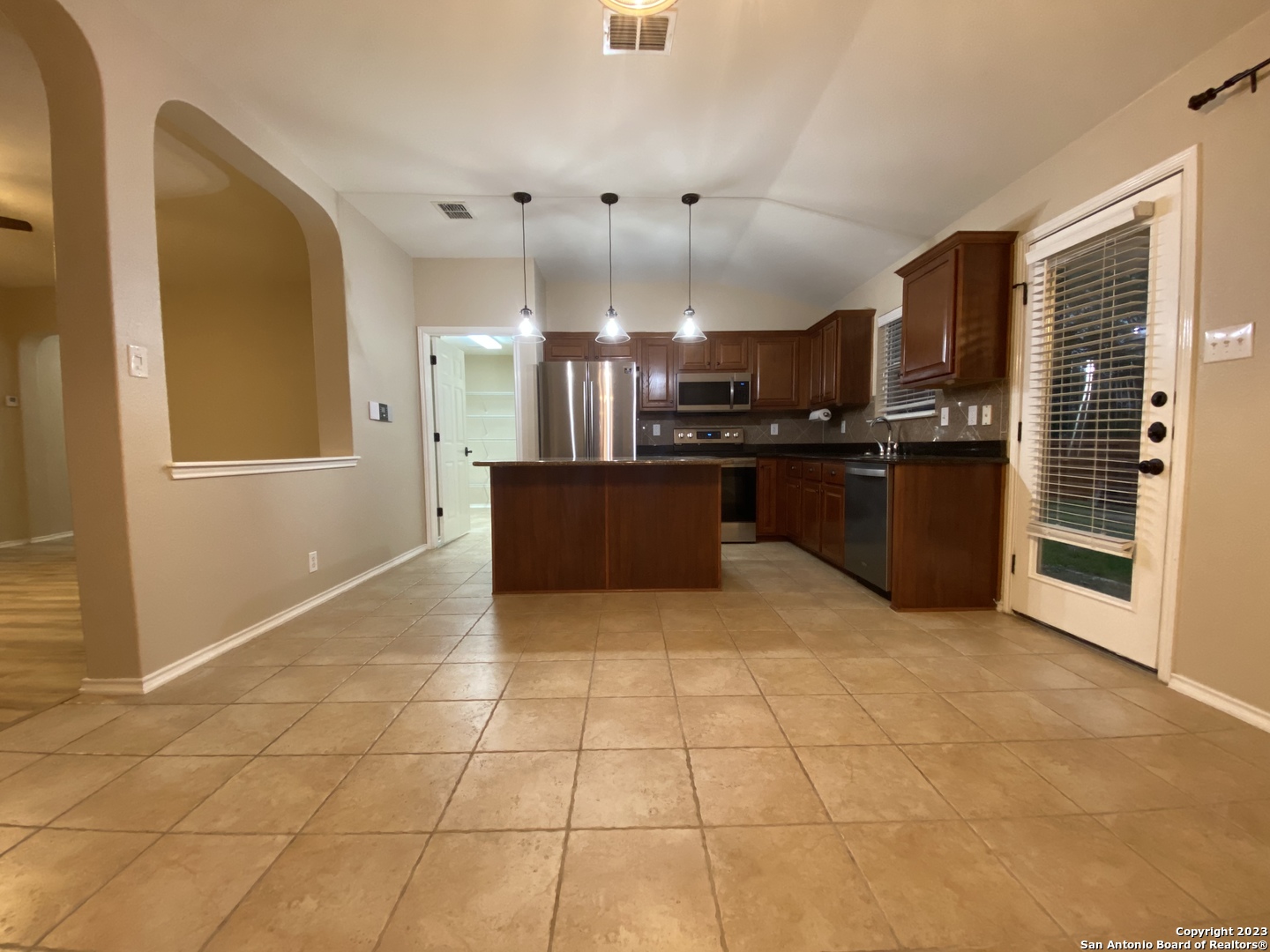 8935 Liberty View Converse TX 78109
