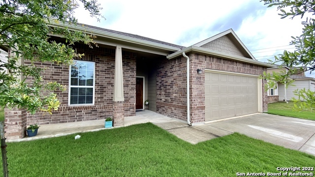 3723 Indian Hills Selma TX 78154