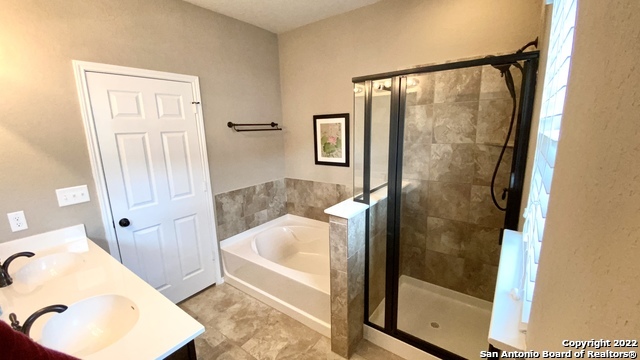 3723 Indian Hills Selma TX 78154