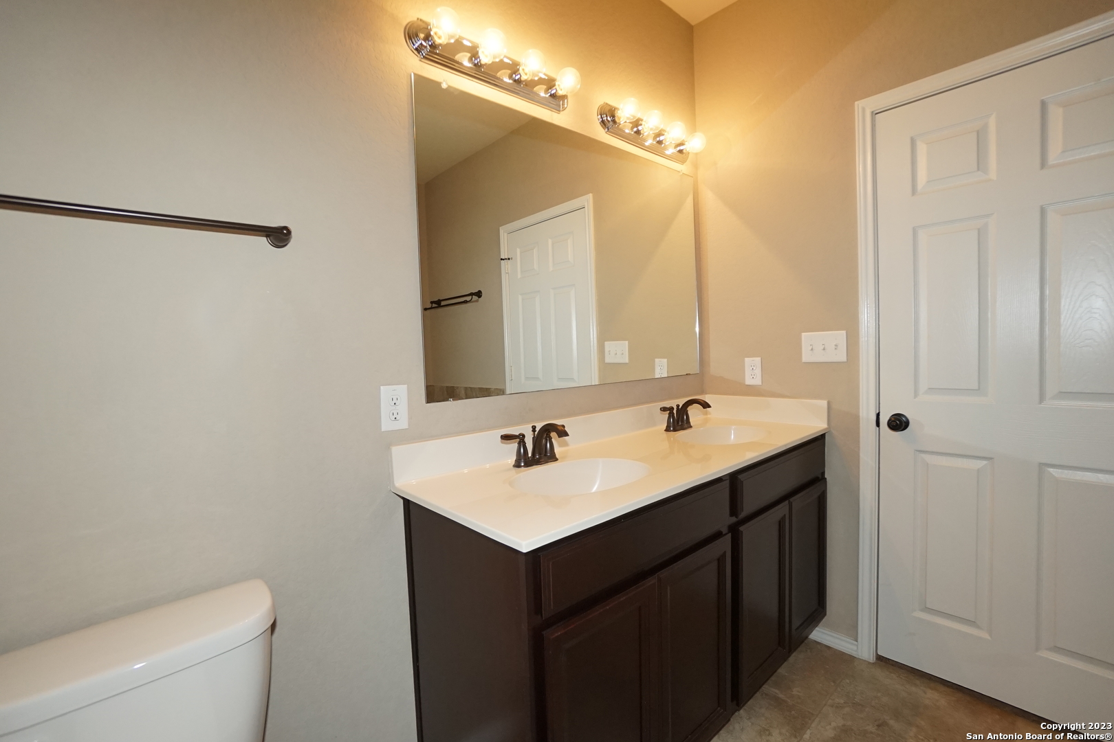 3723 Indian Hills Selma TX 78154