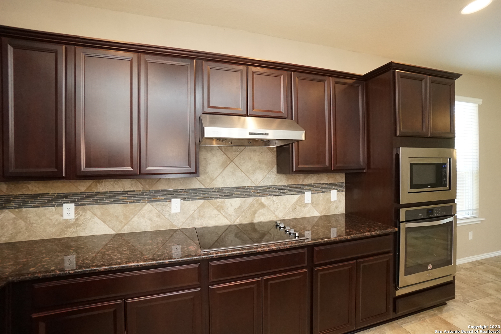 3723 Indian Hills Selma TX 78154