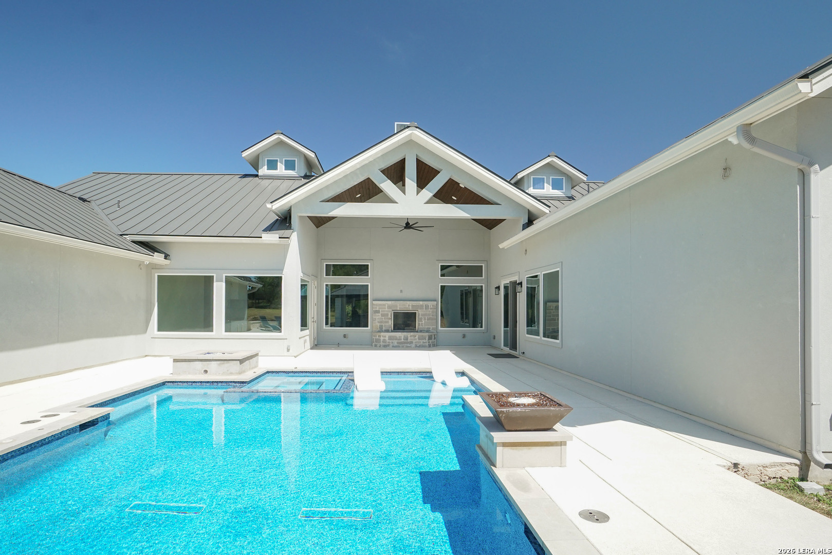 922 Maximino Ridge Bulverde TX 78163