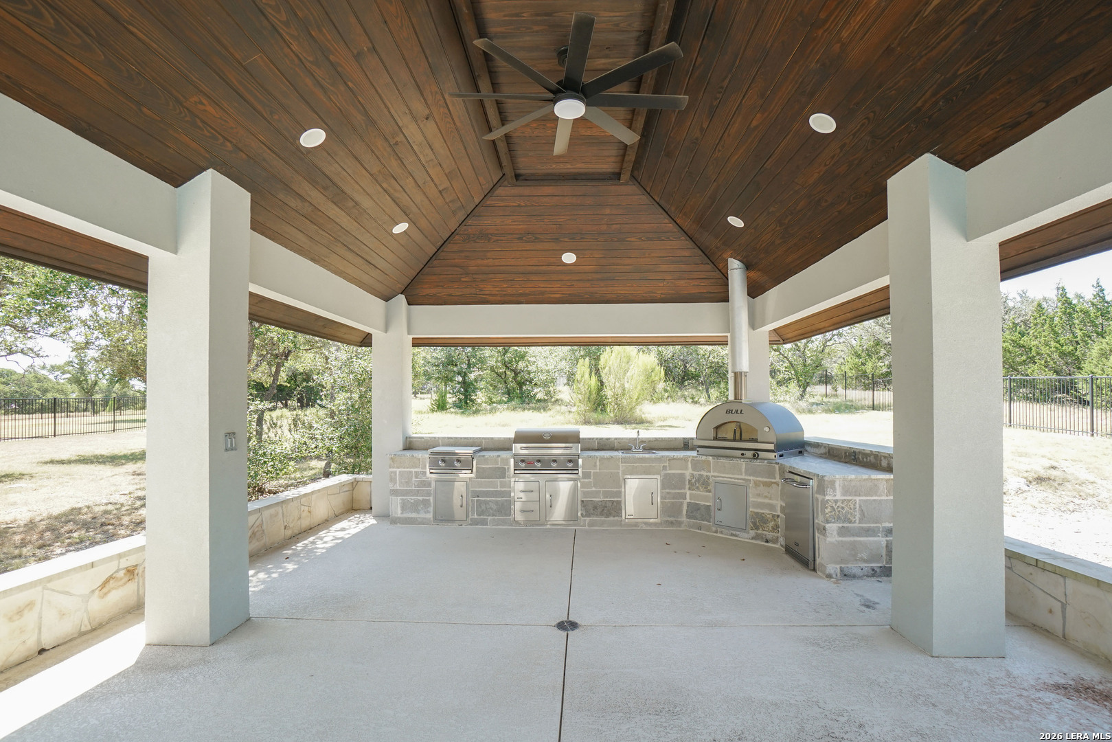 922 Maximino Ridge Bulverde TX 78163