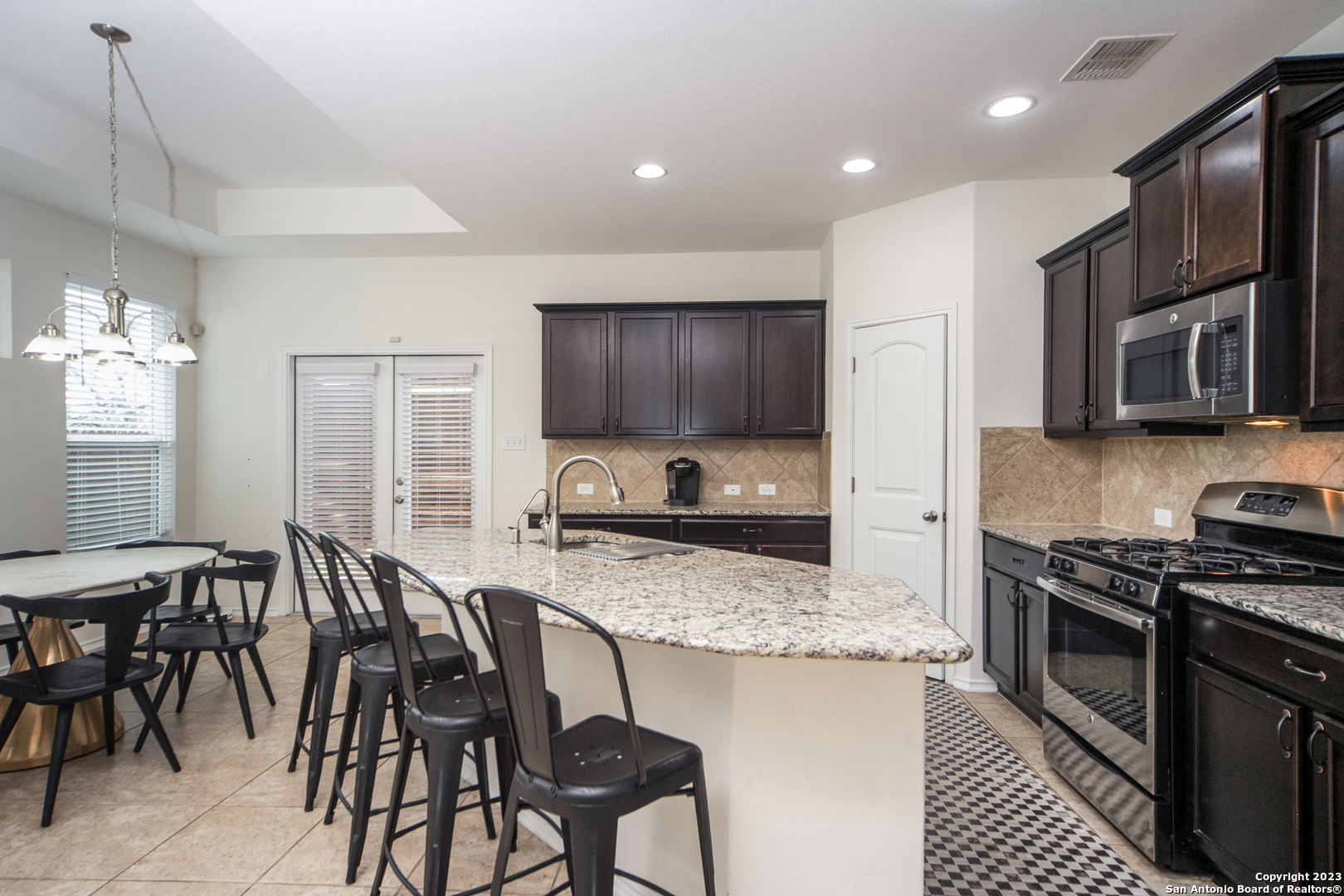 120 Jolie Circle Boerne TX 78015