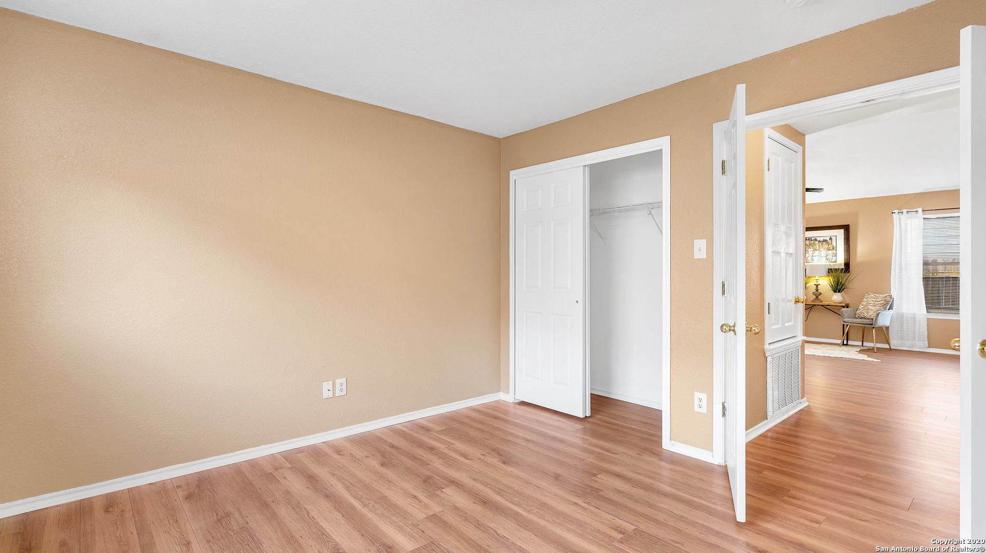 1022 Avocet San Antonio TX 78245