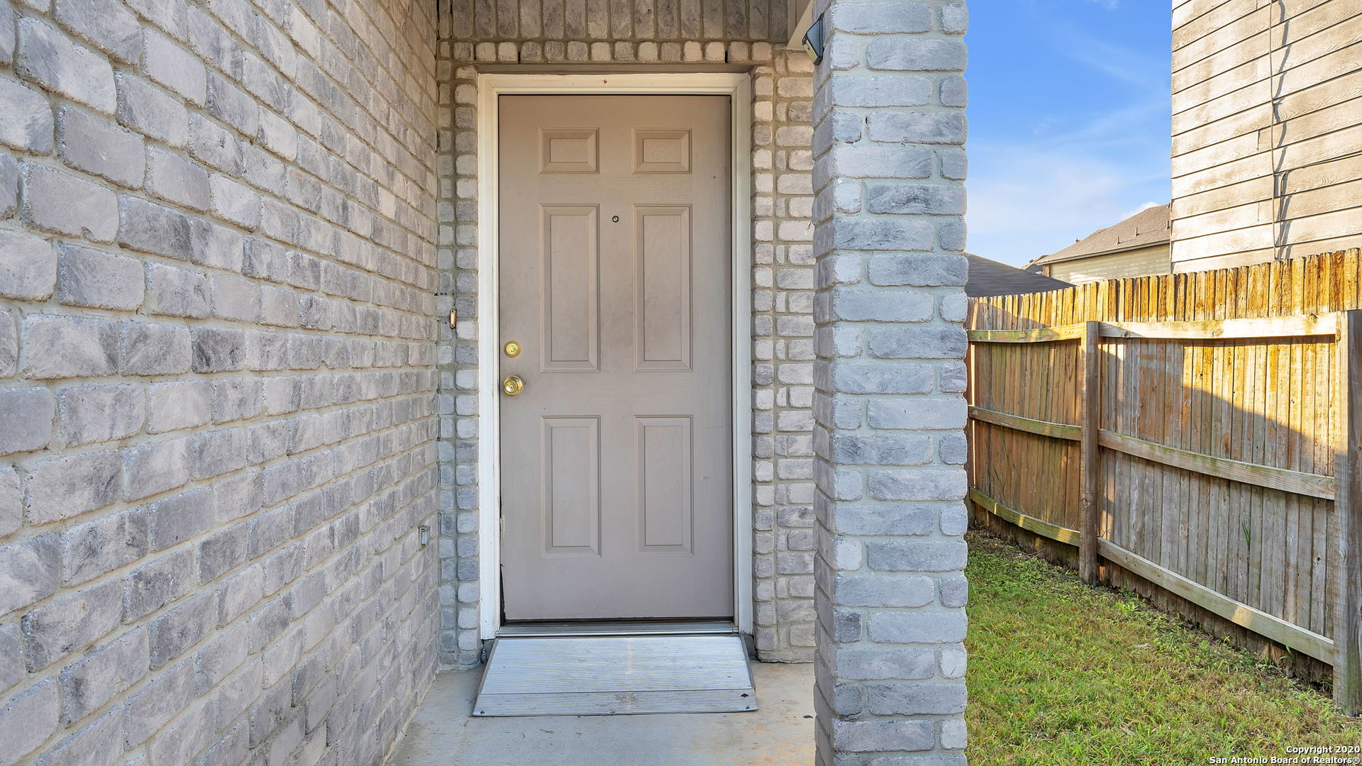 1022 Avocet San Antonio TX 78245