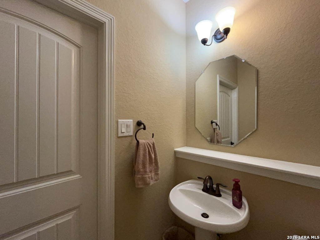 12442 Alstroemeria San Antonio TX 78253