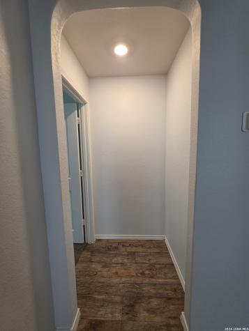 8107 Falcon Meadow Converse TX 78109