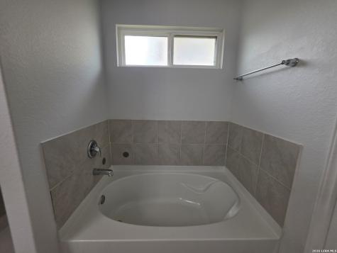 8107 Falcon Meadow Converse TX 78109